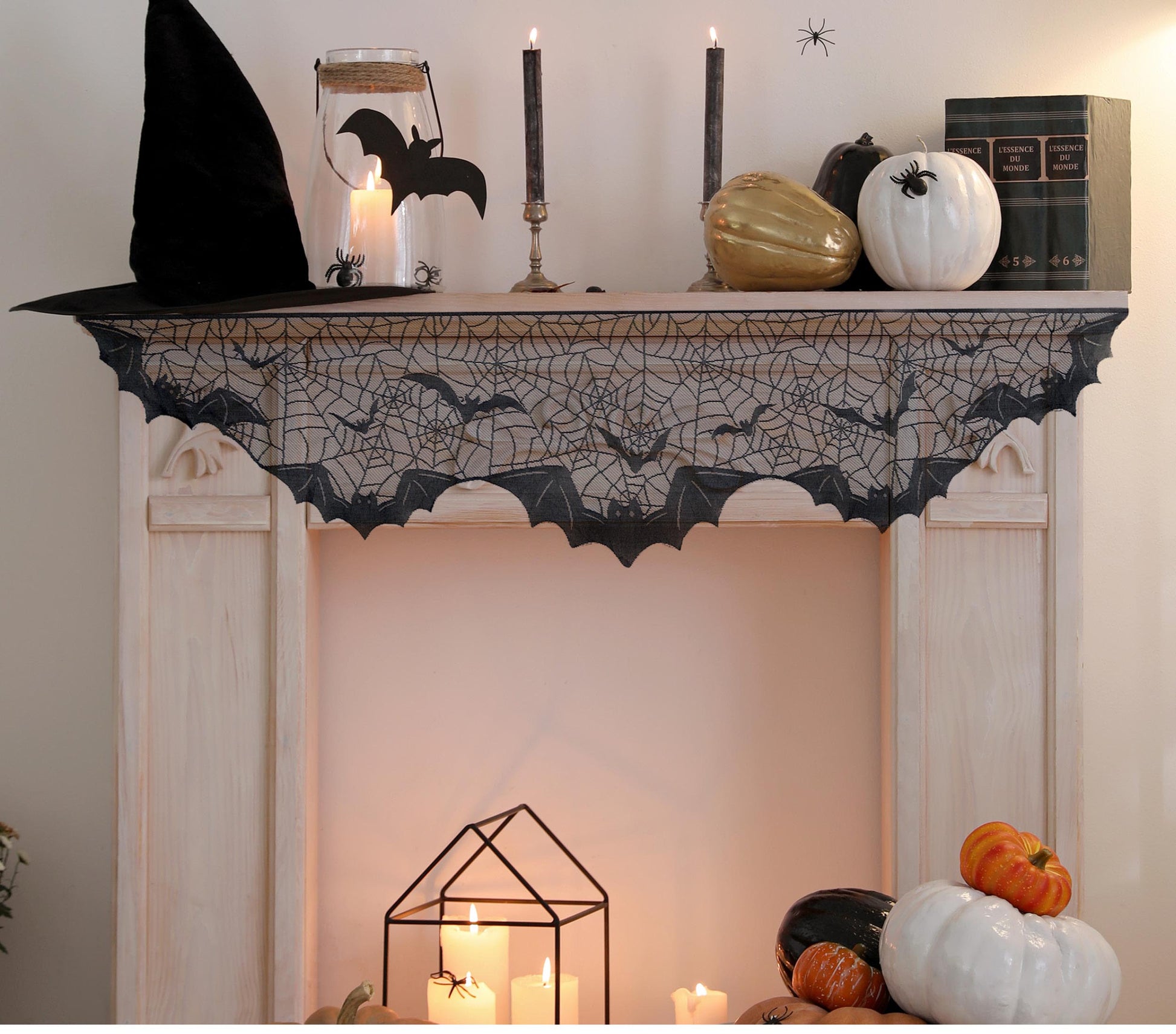 BLACK LACE DECOR. FIREPLACE, BATS 200X50 CM