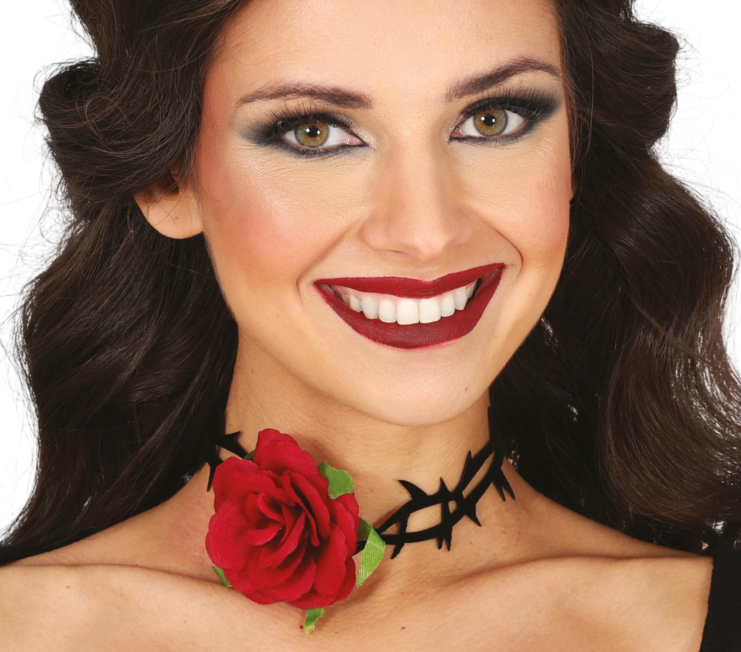ROSE CHOKER WITH SPIKES