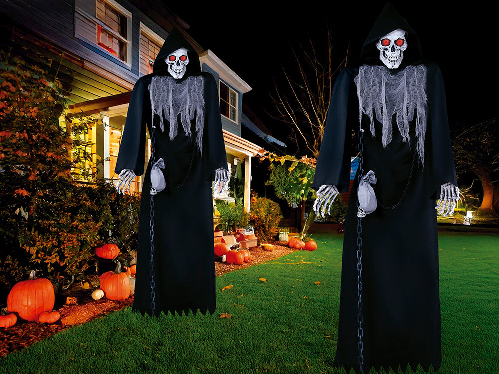 SKELETON WITH TUNIC SOUND AND MOVEMENT 250 CM