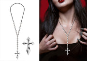 METALIC NECKLACE WITH CROSS
