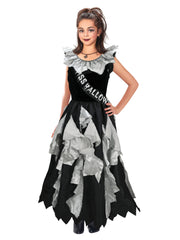 Zombie Prom Queen 1