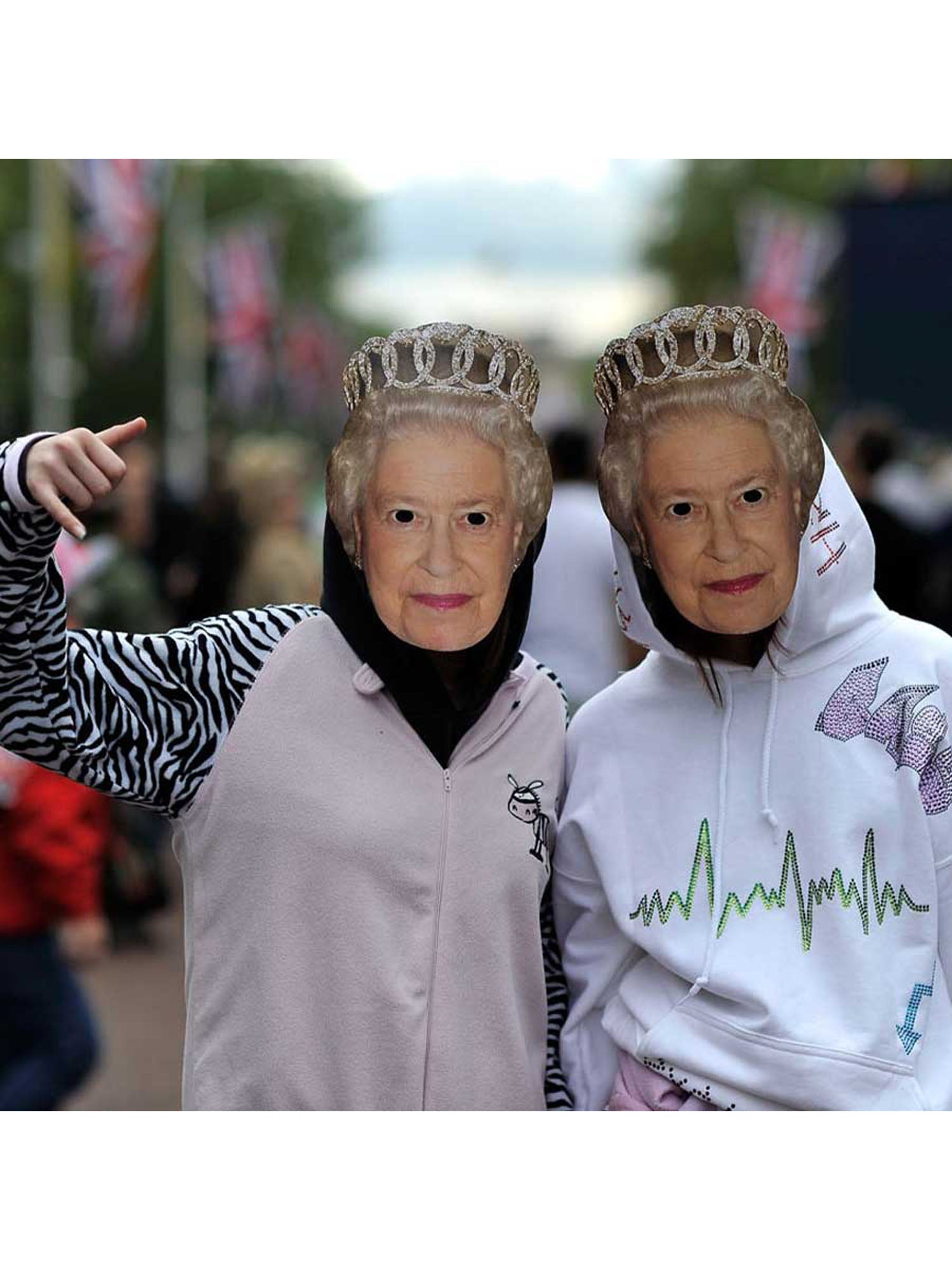 QUEEN FACE MASK