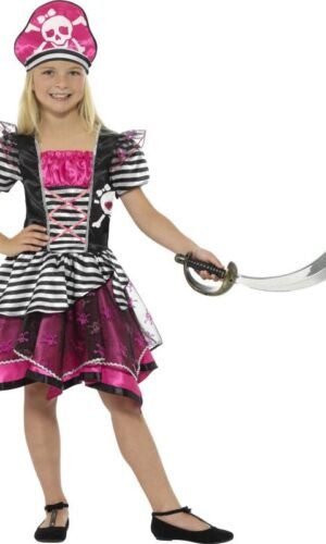 Perfect Pirate Girl Costume