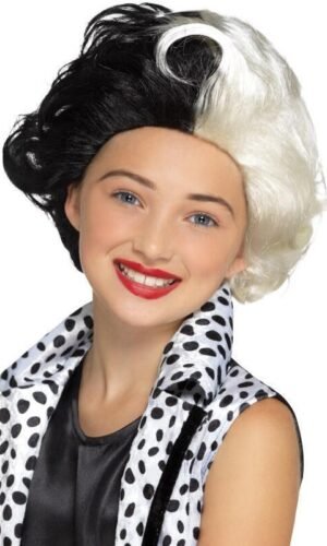 Evil Madame Wig, Black & White